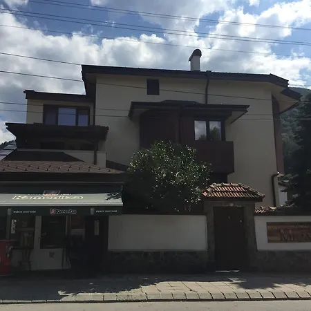 Mira Gasthof Saparewa Banja